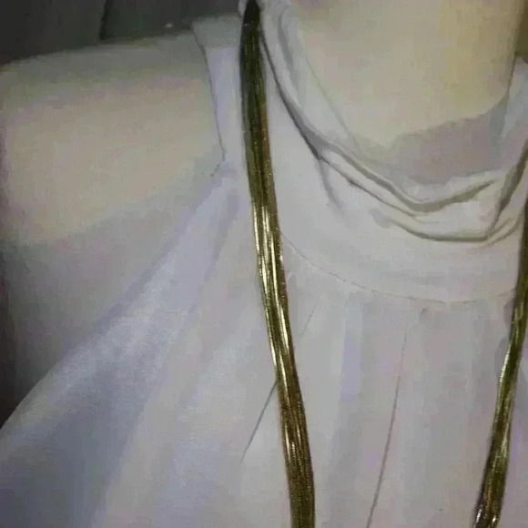 Unbranded 32" Gold Tone 14 Strand Necklace - Picture 4 of 7